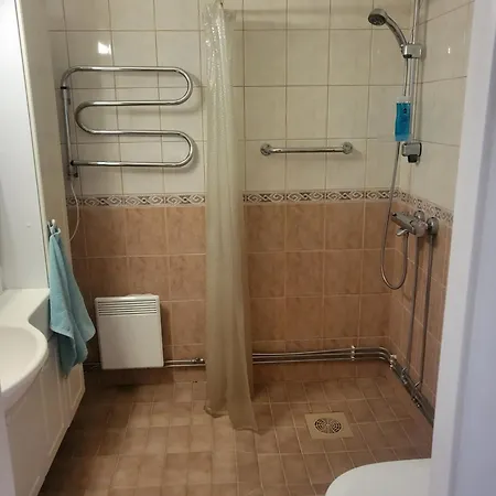 136 M2 With 3 Bedrooms And 2 Livingrooms, 2 Floors, Walking Distance To Amenities Apartment Narpio