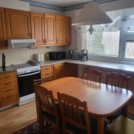 136 M2 With 3 Bedrooms And 2 Livingrooms, 2 Floors, Walking Distance To Amenities Narpio