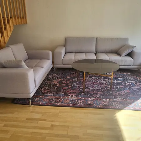 136 M2 With 3 Bedrooms And 2 Livingrooms, 2 Floors, Walking Distance To Amenities