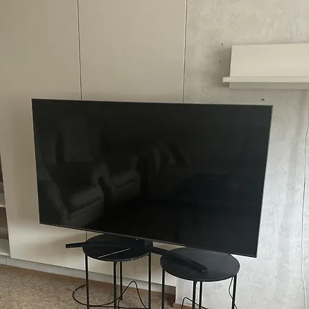 136 M2 With 3 Bedrooms And 2 Livingrooms, 2 Floors, Walking Distance To Amenities Διαμέρισμα Narpio