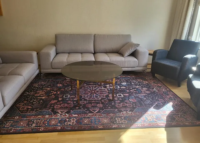 136 M2 With 3 Bedrooms And 2 Livingrooms, 2 Floors, Walking Distance To Amenities Narpio